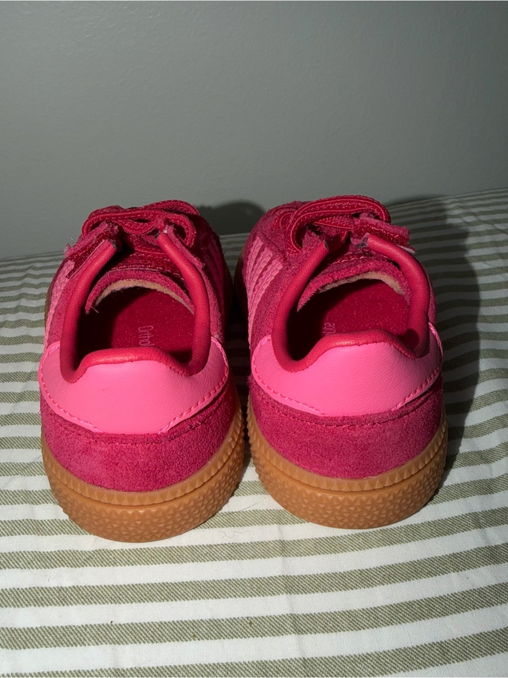 Adidas Toddler Girl Originals Handball Spezial Ruby Red/Lucid Pink Shoes Size 5 - Picture 5 of 8